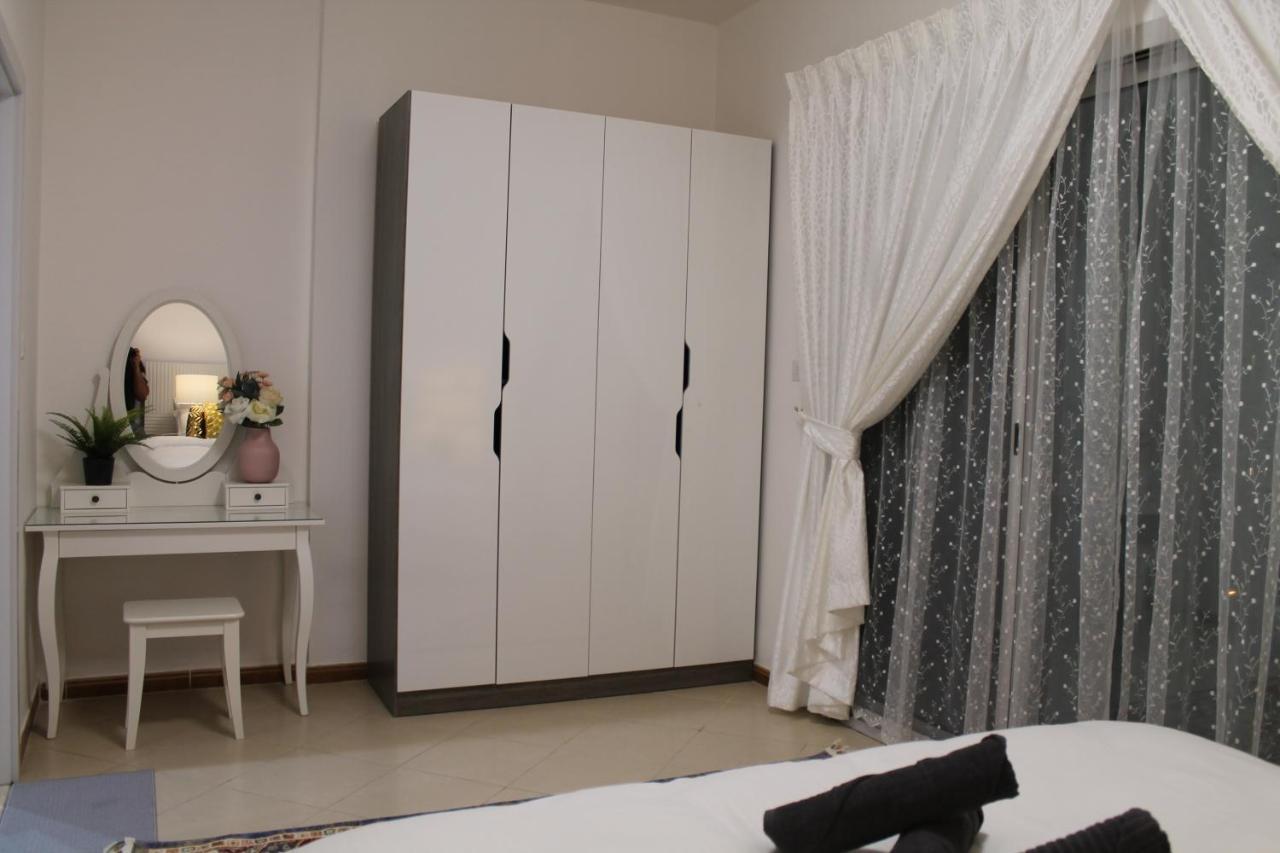 Newly Furnished Cozy 1 Bedroom Apartment Close To Jbr Beach And Metro Dubaj Zewnętrze zdjęcie